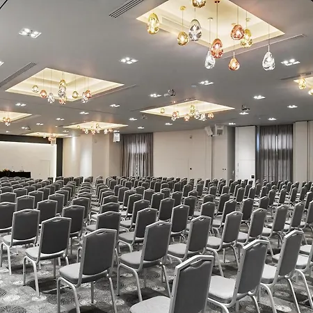 Grand Palace Hotel 5*